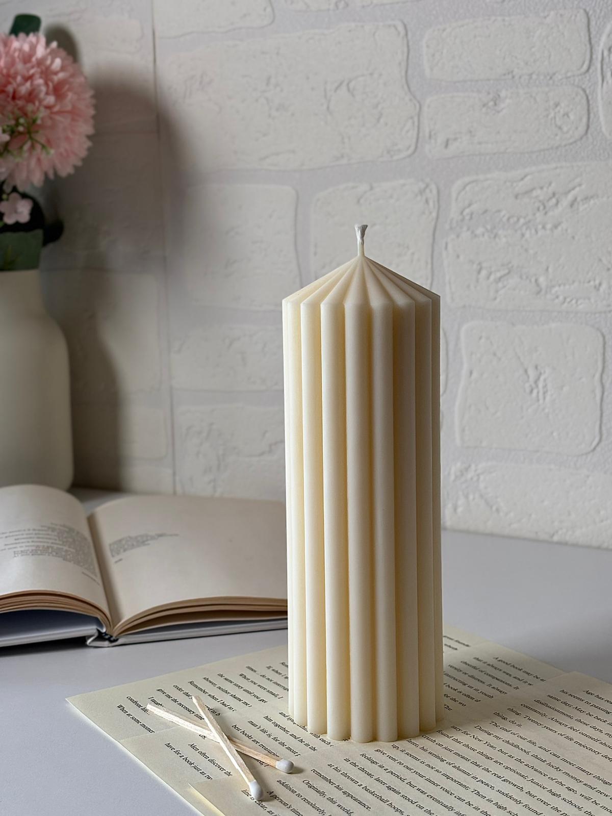 Candela a Colonna Rigata